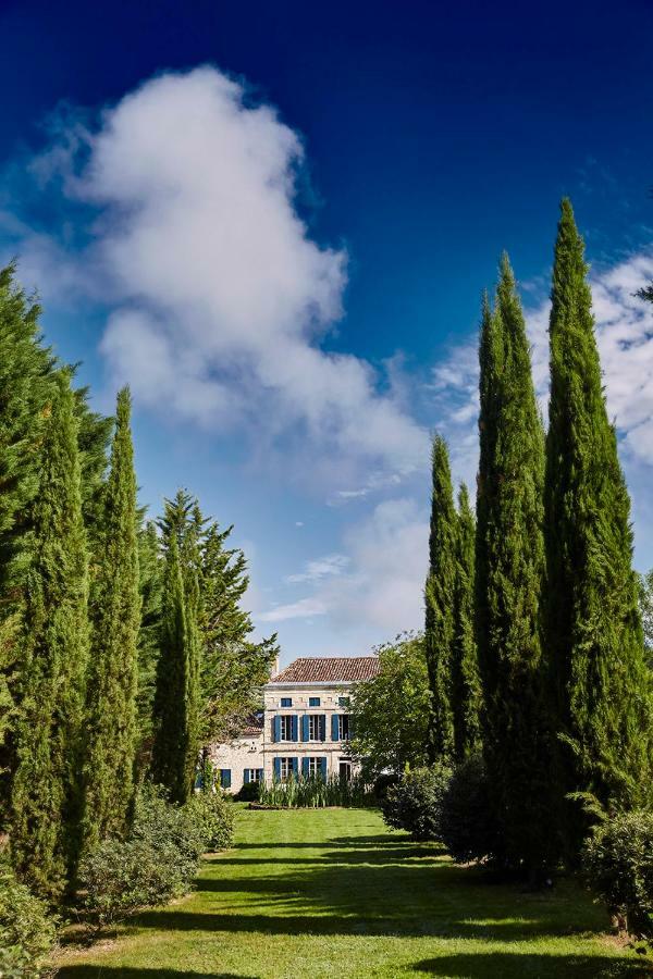 Manoir Laurette Bed & Breakfast Saint-Martin-Petit Bagian luar foto