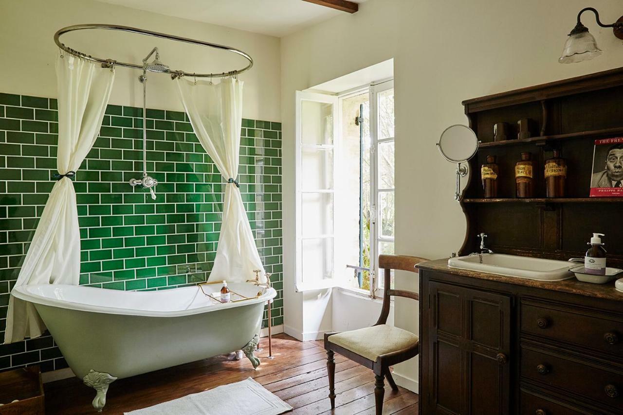 Manoir Laurette Bed & Breakfast Saint-Martin-Petit Bagian luar foto